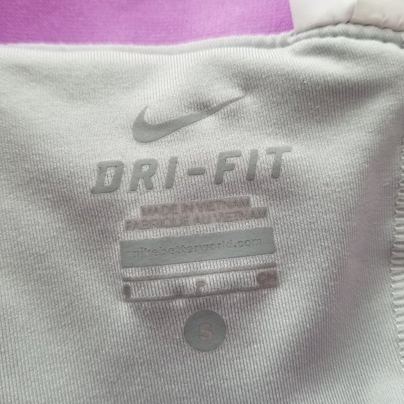 Nike running workout shorts - Picture 2 of 4